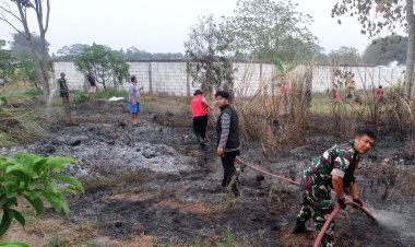 Kebakaran Lahan Satu Hektare di Kompleks Perumahan Puspom TNI AD Cileungsi Berhasil Dipadamkan